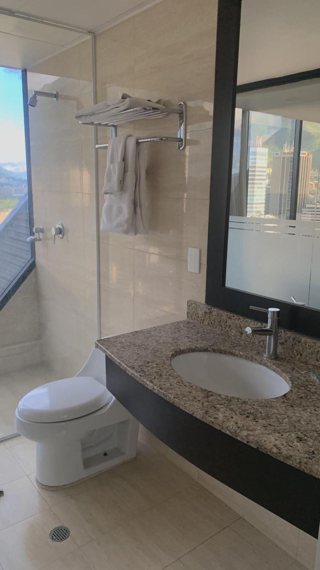 Hotel Chacao Suites Каракас Экстерьер фото