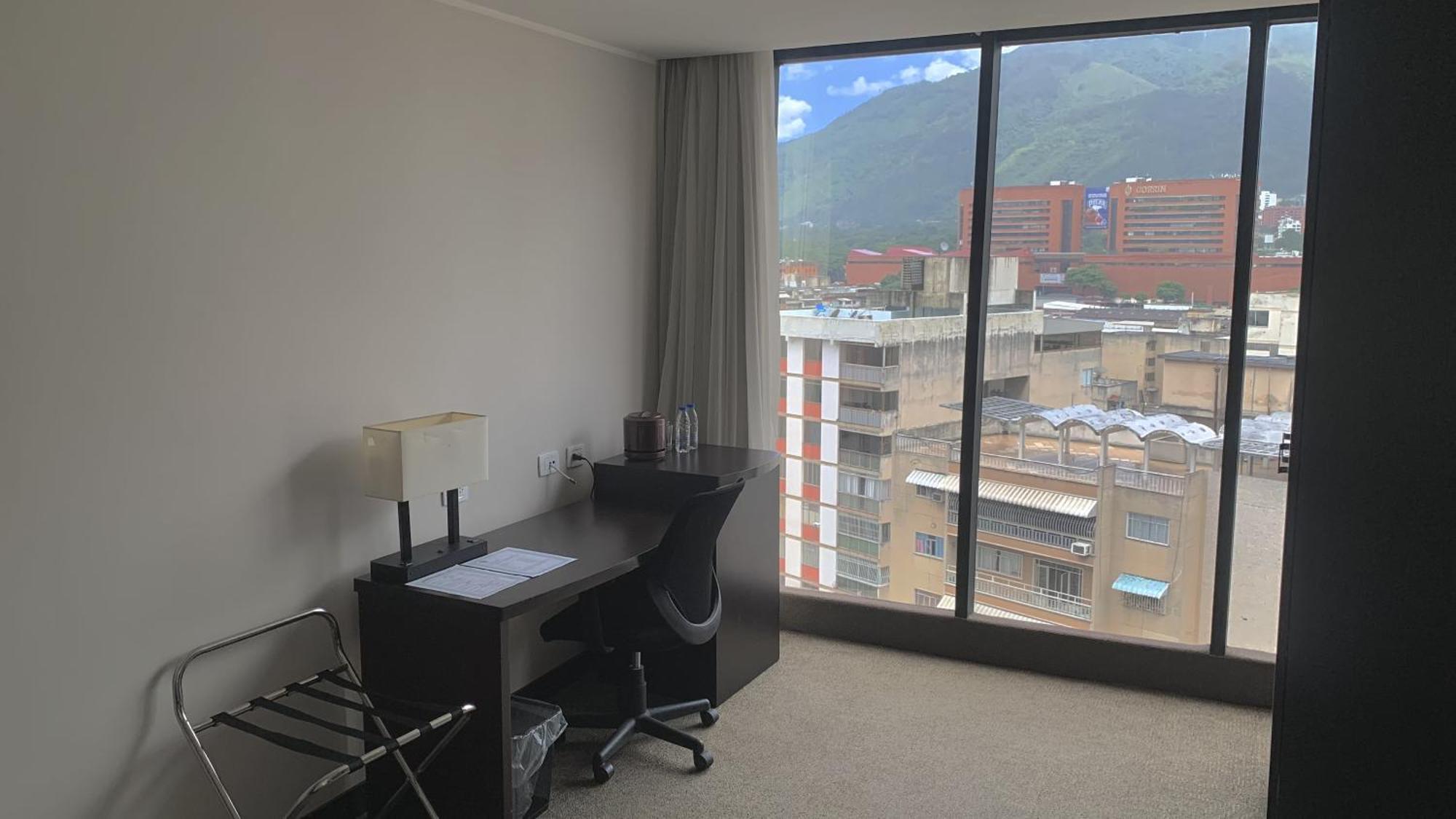 Hotel Chacao Suites Каракас Экстерьер фото