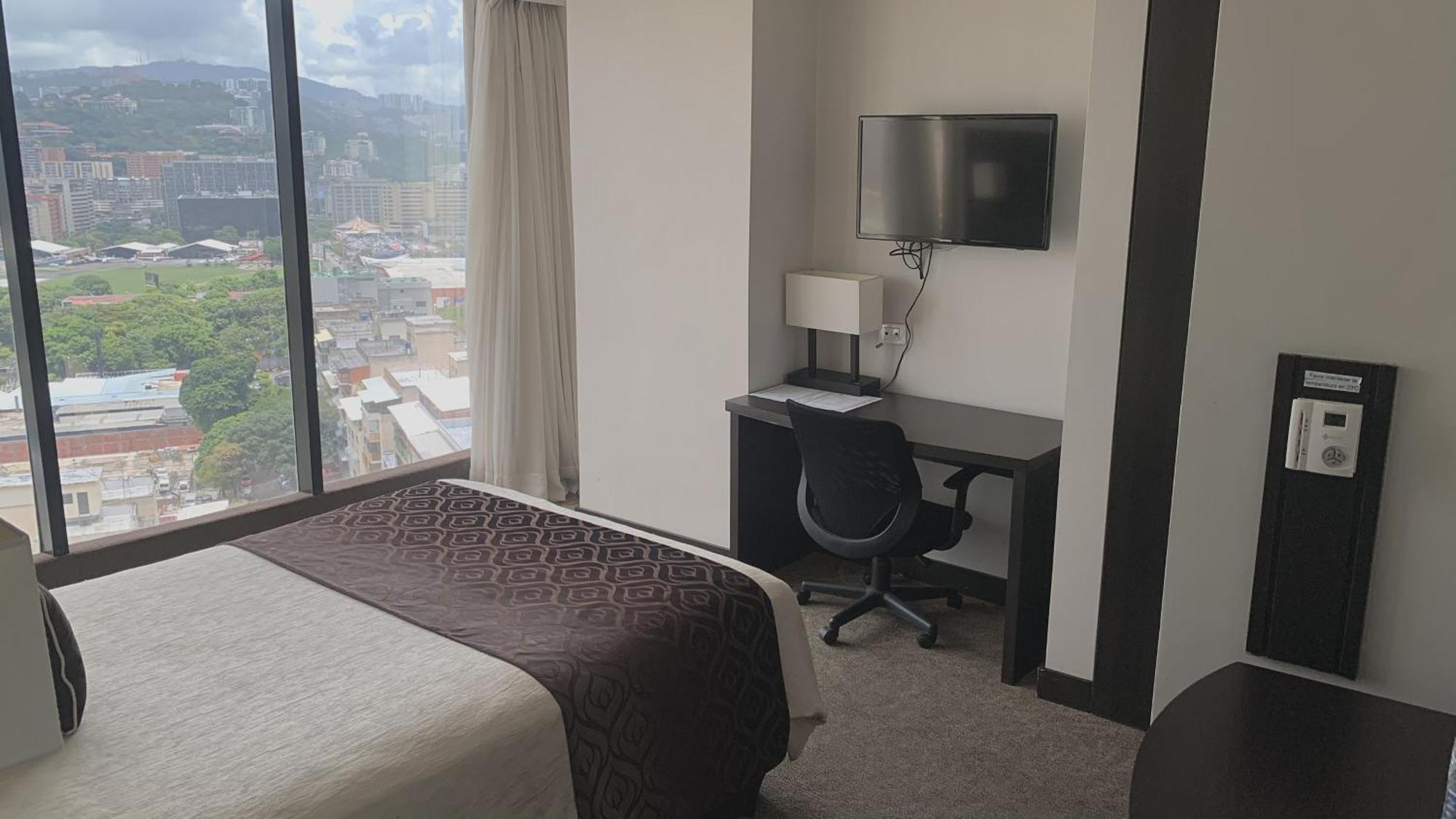 Hotel Chacao Suites Каракас Экстерьер фото