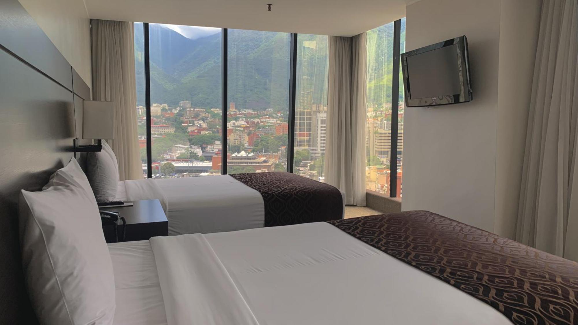 Hotel Chacao Suites Каракас Экстерьер фото