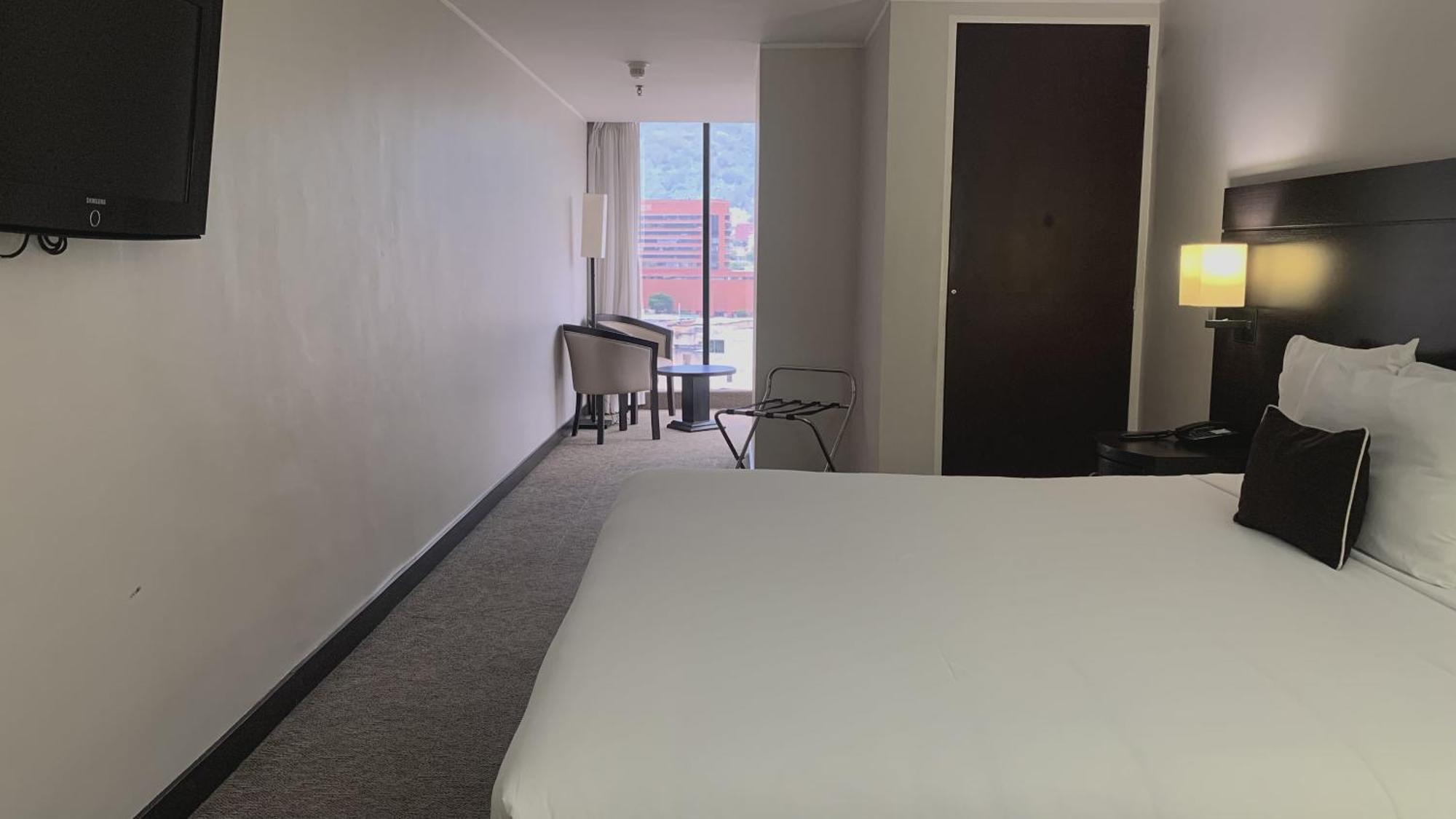 Hotel Chacao Suites Каракас Экстерьер фото